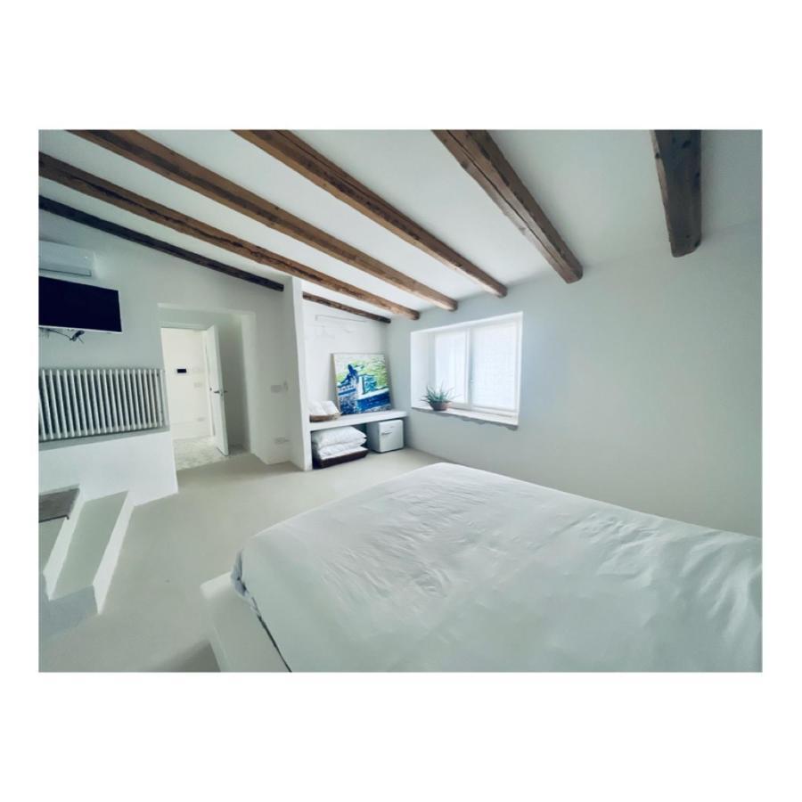 Hydria Guest House Art Gallery Акуавива-делле-Фонти Экстерьер фото
